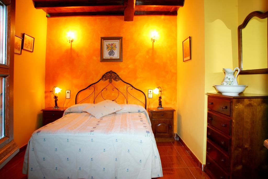 Casas Rurales Prieto Cortes  Δωμάτιο φωτογραφία